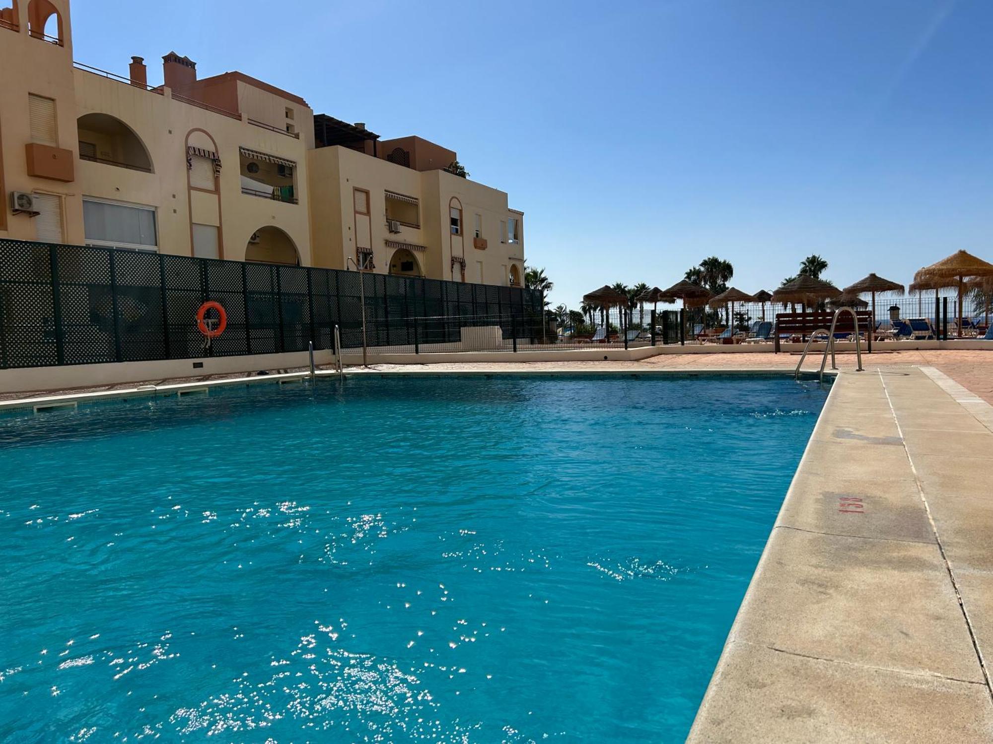 Vista Marina Con Piscina Todo El Ano Apartman Almuñécar Kültér fotó